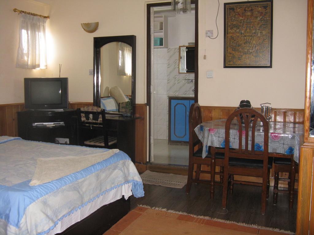 Thamel Apartments Kathmandu Room photo